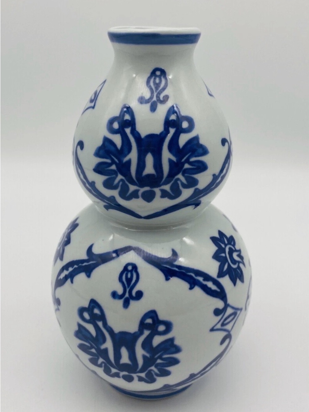 The Bombay Company Blue and White Ceramic Double-Gourd Vase/ Bud Vase